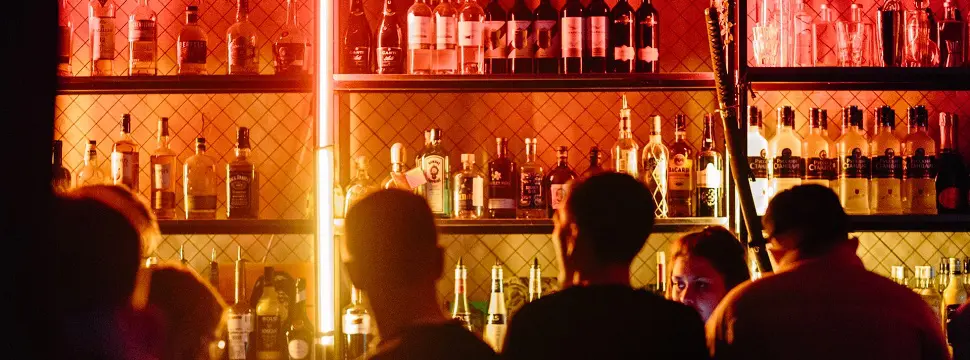 Saudade do bar? Site oferece sons para simular ambiente em casa