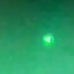 Autêntico: Pentágono confirma vídeo com OVNIs em formato de pirâmide