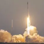 SpaceX anuncia missão lunar financiada por Dogecoin