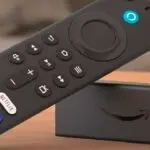 Testamos: Por R$ 449, Fire Stick TV 4K tem controle remoto com Alexa