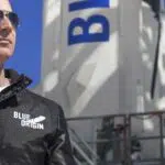 Saiba como assistir à viagem de Jeff Bezos ao espaço