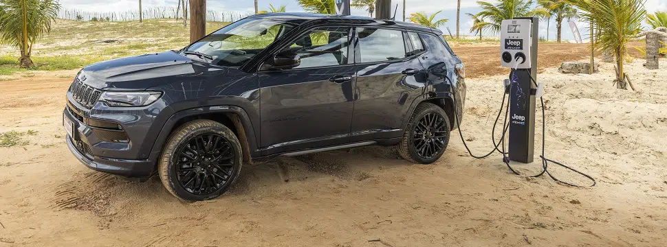 Compass 4xe: carro híbrido da Jeep chega a partir de R$ 349.990