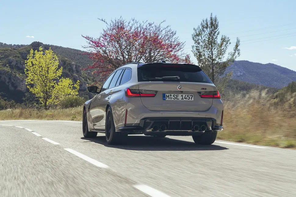 Fotos e vídeo: perua BMW M3 Touring é apresentada