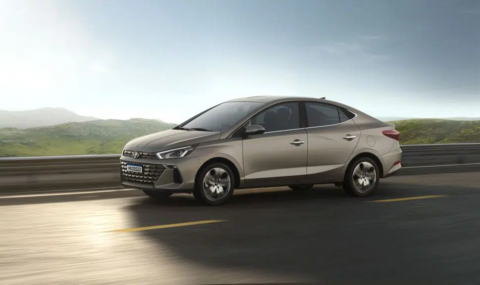 Novo Hyundai HB20 sedã chega até o final do mês; veja fotos do modelo