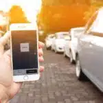 Uber lança opção de viagens em grupo com amigos