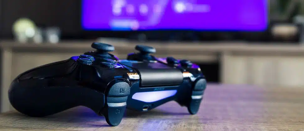 PlayStation 4 é o console mais popular no Brasil, aponta pesquisa