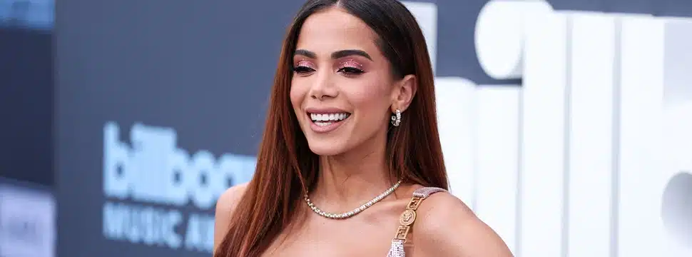 StoryTold: conheça a rede social exclusiva para fãs da Anitta