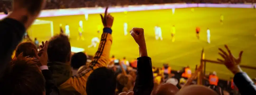 Ingressos tokenizados no futebol podem ser solução no combate a cambistas