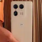 Motorola Edge 50 Ultra chega ao Brasil com preço de R$ 5.999