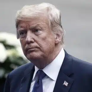 Vazamento de mensagens do governo Trump expõe riscos de plataformas gratuitas
